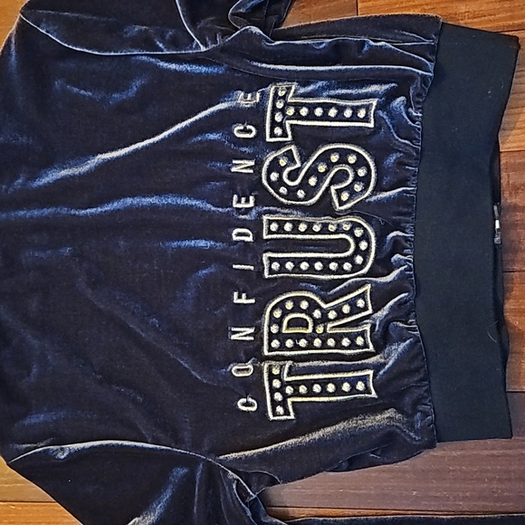 Shein Sky Velvet Hoodie - Picture 3 of 6